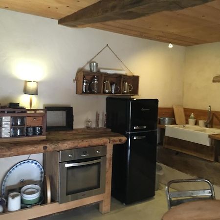 Suites De Campagne Les Eydieux, Petits Dejeuners Inclus Saint-Angel  Bagian luar foto