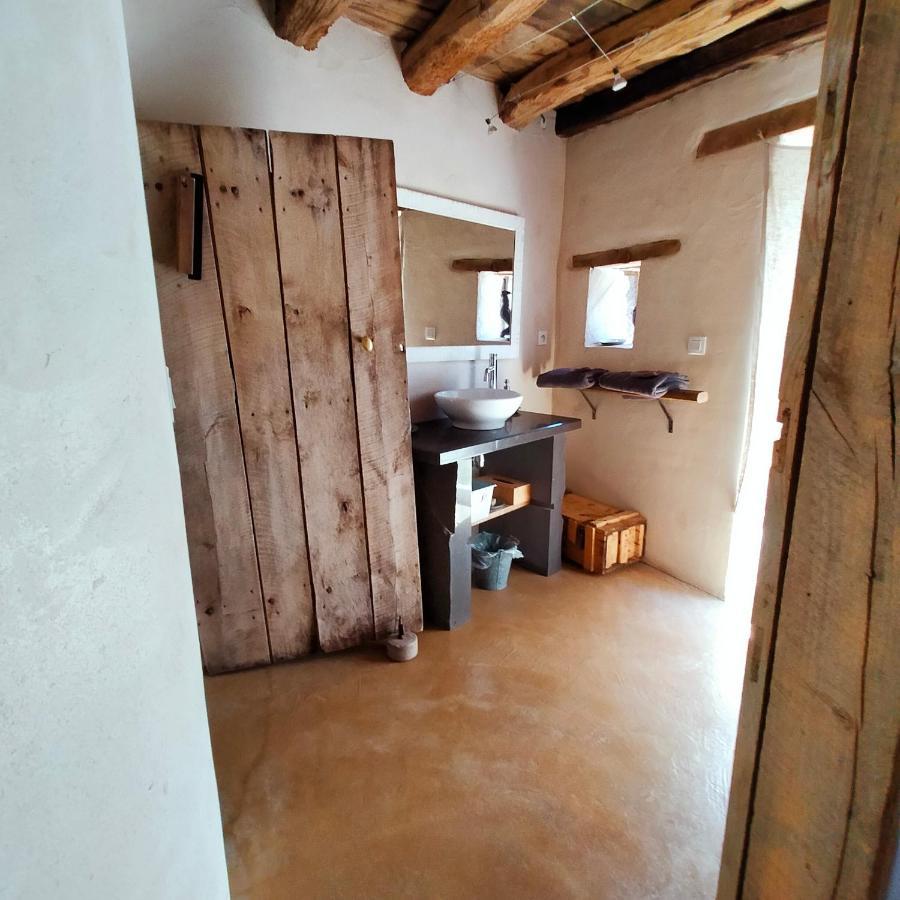 Suites De Campagne Les Eydieux, Petits Dejeuners Inclus Saint-Angel  Bagian luar foto