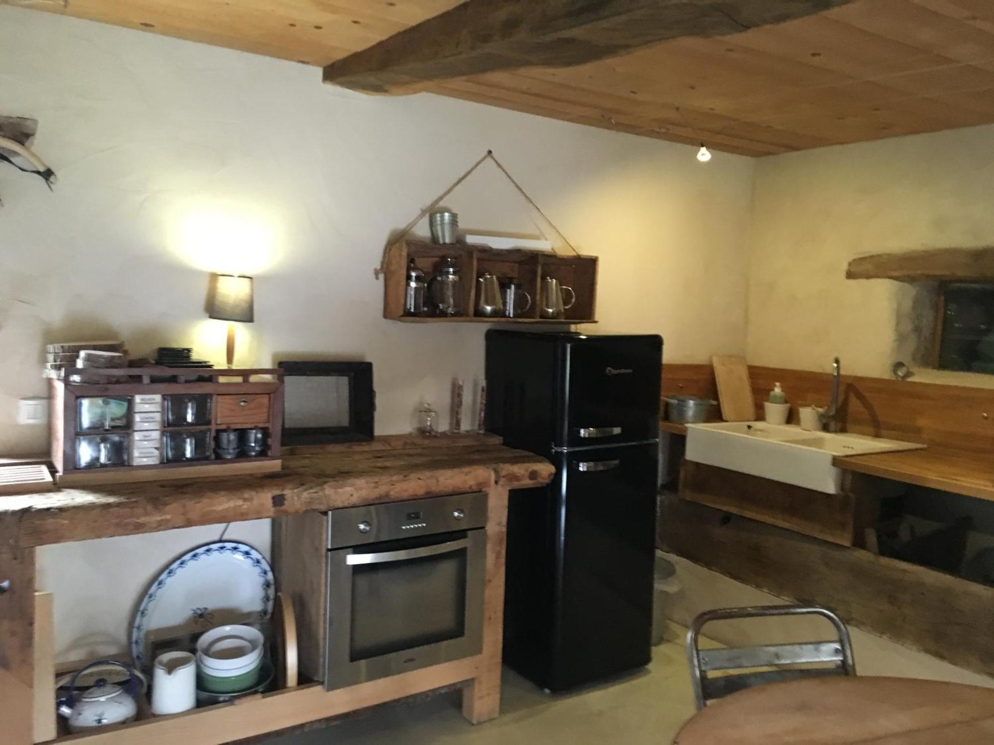 Suites De Campagne Les Eydieux, Petits Dejeuners Inclus Saint-Angel  Bagian luar foto